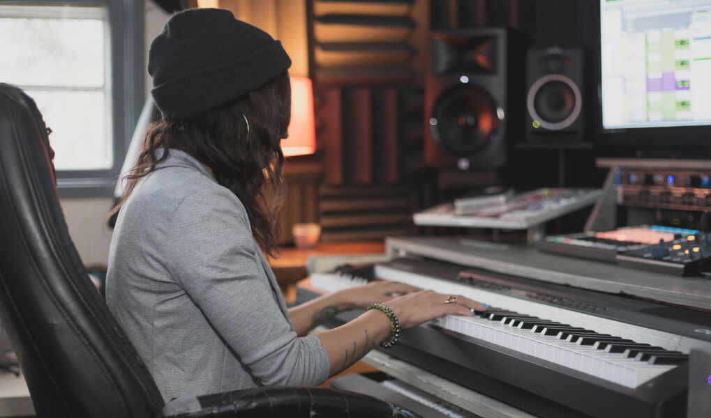 How to Make Chords That Actually Feel